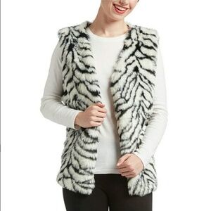 NWT Zebra printed faux fur vest women's size S
